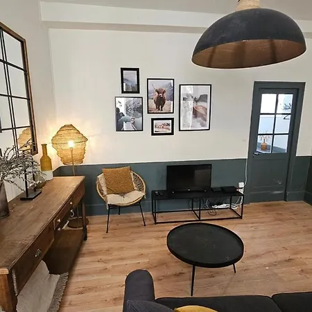 Le Clos Medieval - 2 Bedrooms, Wi-fi, Terrace * Montluçon