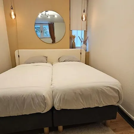 Le Clos Medieval - 2 Bedrooms, Wi-fi, Terrace Montluçon